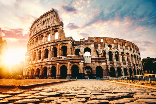 Roma İmparatorluğu: Dünyayı Sarsan Bir İmparatorluğun Hikayesi